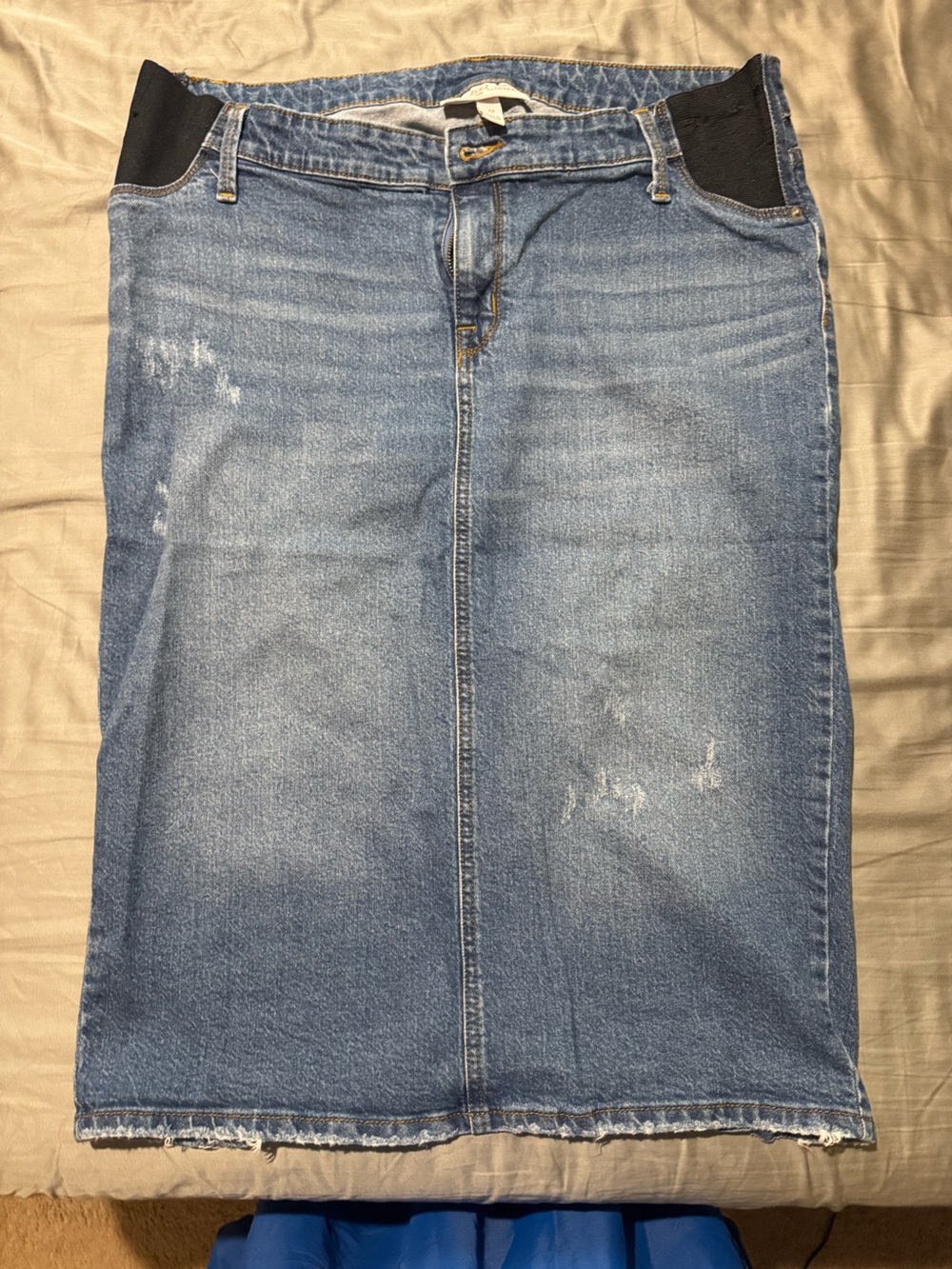 Maternity denim skirt